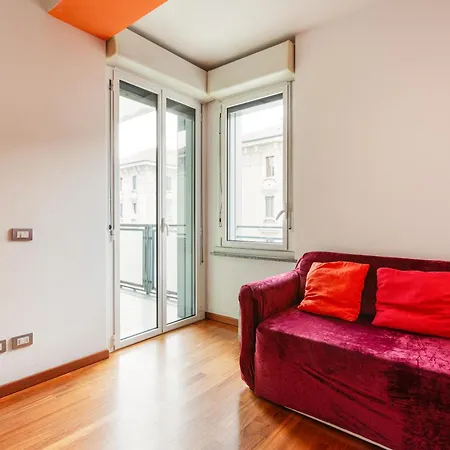 Zara Cozy With Balcony - 250m From M5 Istria Апартаменты *